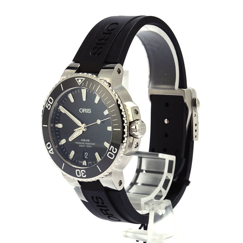 AAA Fake Oris Aquis 39.5MM Black Rubber Strap WE00129