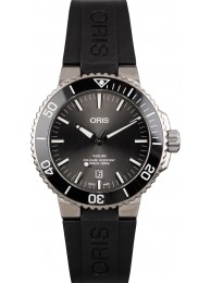 Oris Aquis Titanium Date WE04168